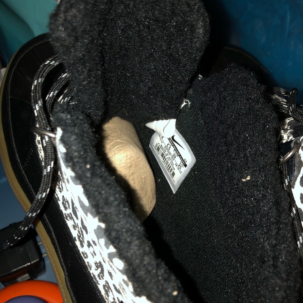 New.Nike ACGs. - Picture 7 of 7